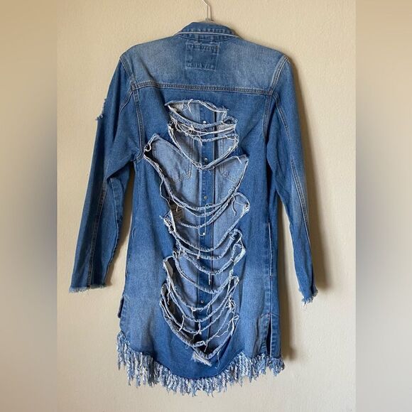 American Bazi Denim Blue Jean Jacket Distressed Long Length Size M - Picture 7 of 10